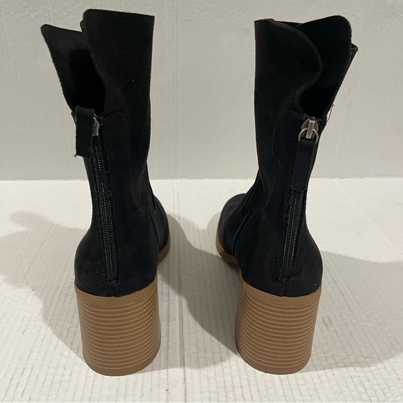 Women’s Sun + Stone Lyra Black Faux Suede Block Heel Zip-Up Booties Size 11 US - Picture 5 of 10